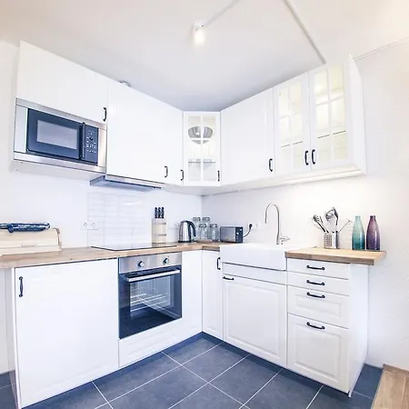Petite Provence Apartment *